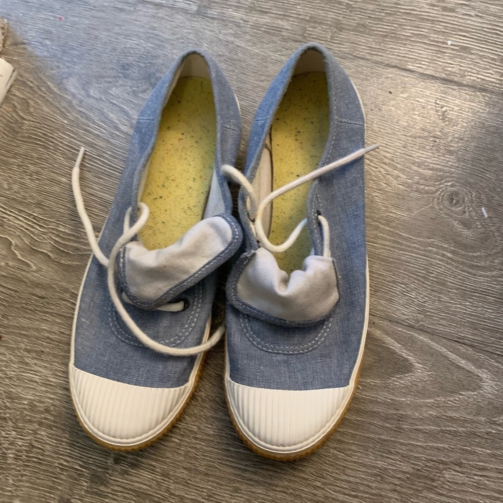 Toms Light Blue Canvas Lace-Up Women's Sneakers
